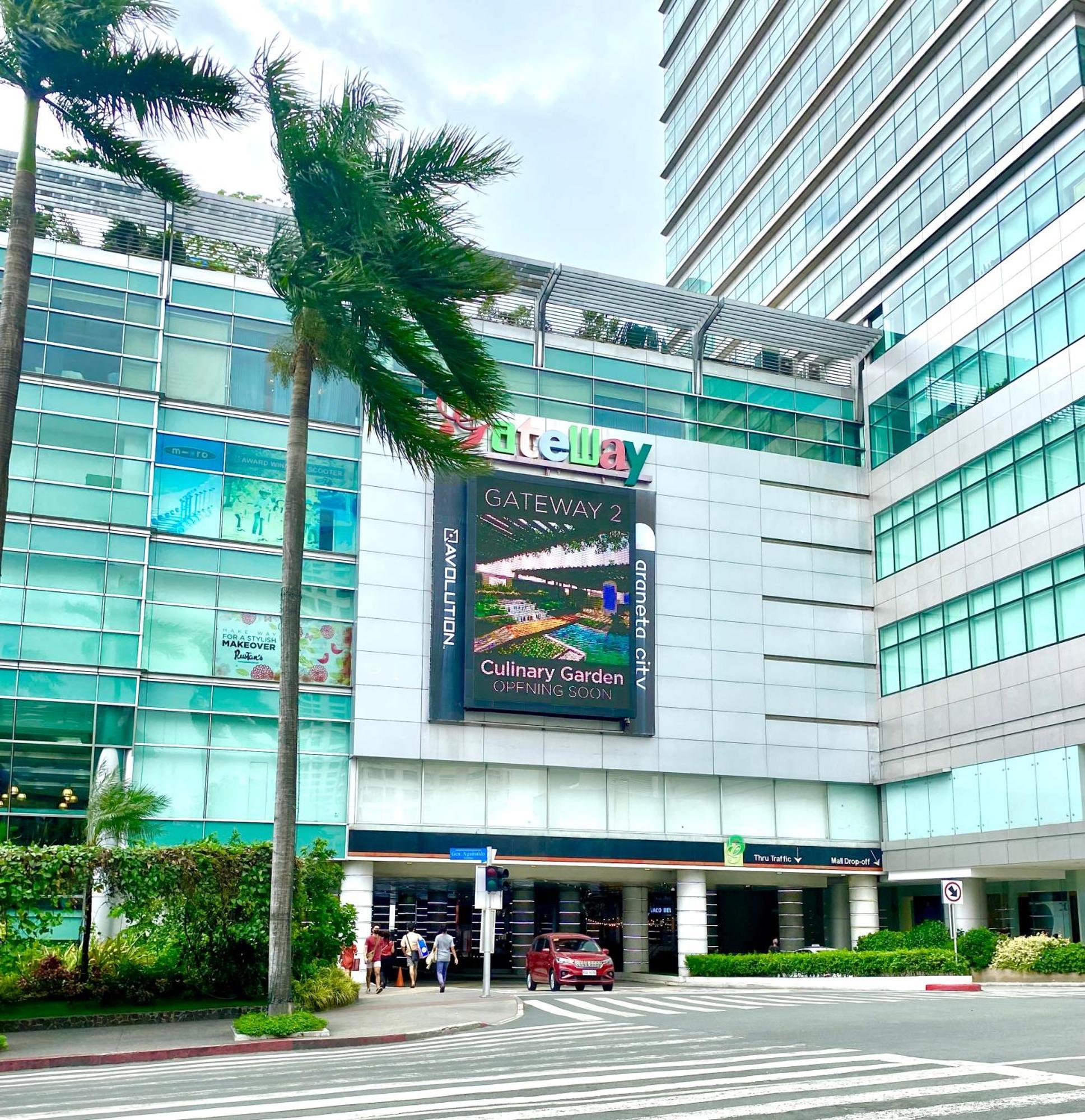 Frost At Manhattan Heights Towerb Manila Exterior foto